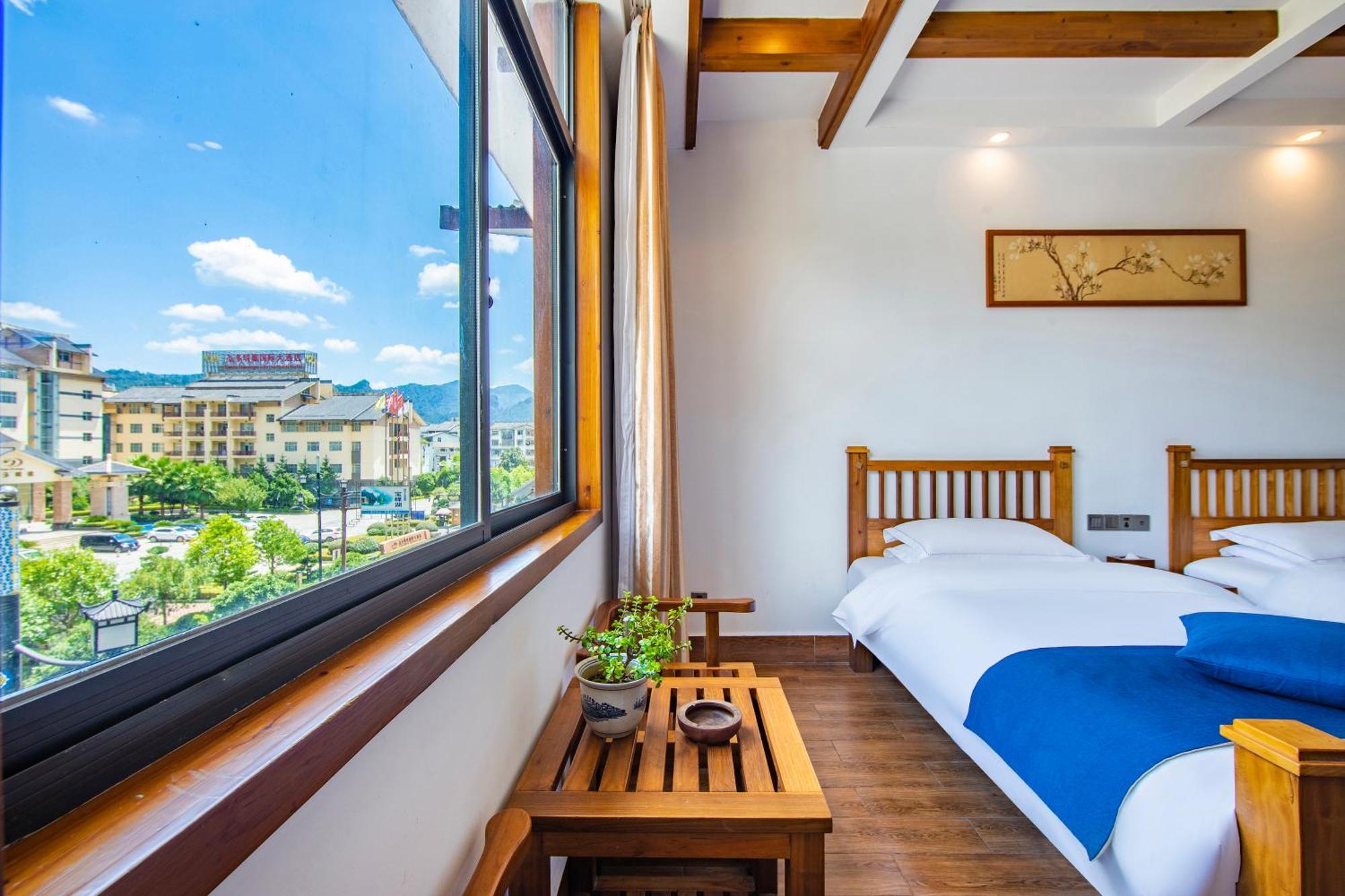 Guihua Road 106Th Hostel زانغجياجي المظهر الخارجي الصورة