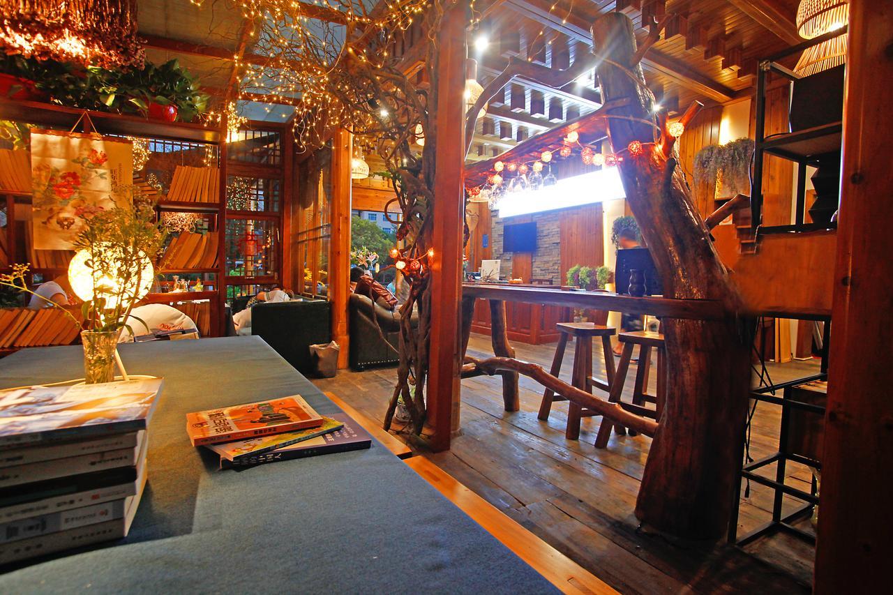 Guihua Road 106Th Hostel زانغجياجي المظهر الخارجي الصورة