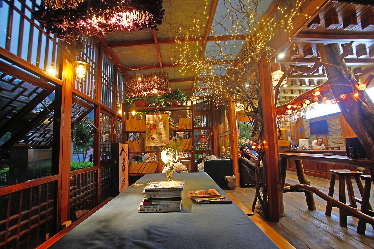 Guihua Road 106Th Hostel زانغجياجي المظهر الخارجي الصورة